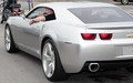 Chevrolet: Koncept Camaro: ujet duh brezčasnega Camara