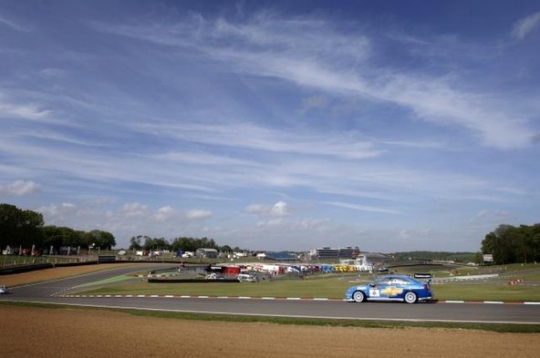Chevrolet: Prva zmaga za Chevrolet v prvenstvu WTCC
