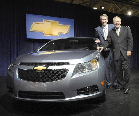 Chevrolet Cruze: Predogled pariškega avtomobilskega sejma: prve slike novega modela