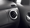 Citroën C3 Pluriel: Še bolj privlačna in dinamična limuzina s pomično streho