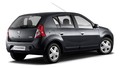 Dacia sandero: Velikodušna in domiselna