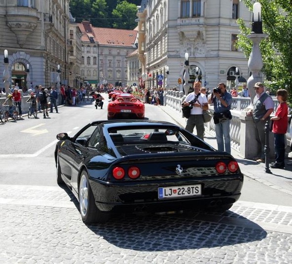 Ferrari: Slovenska karavana Ferrari 60 Relay