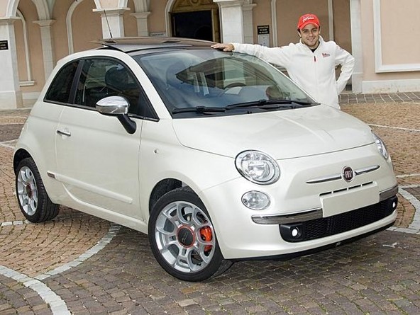 Fiat: Felipe Massa vozi Fiat 500
