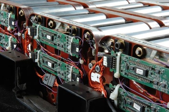 Hibridna električna vozila: Sanyo in Volkswagen sodelujeta pri hibridnih vozilih prihodnosti