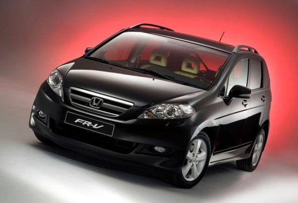 Honda: Predstavlja novi FR-V na slovenskem tržišču