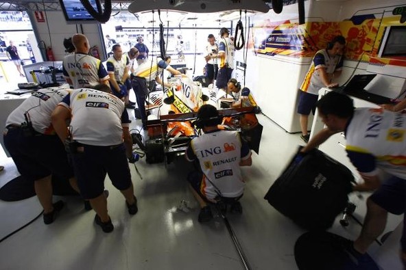 ING Renault F1 Team: Velika nagrada Evrope, Valencia - razočaranje na novem dirkališču