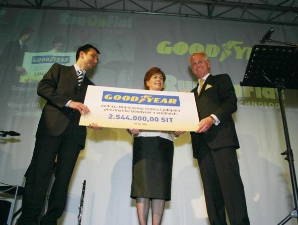Koncern Goodyear: Donacija Goodyear pnevmatik za reševalna vozila