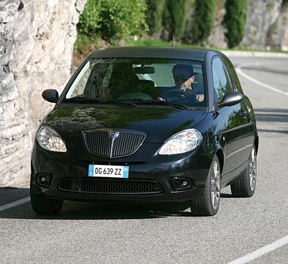 Lancia: Na 62. avtomobilskem salonu v Frankfurtu