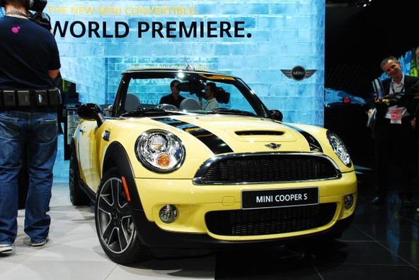 MINI: MINI na avtomobilskem salonu v Detroitu