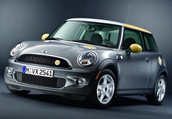 MINI: Novo doživetje & veselje do vožnje brez emisij: MINI E.