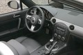 Mazda MX-5: Roadsterska ikona slavi 20. obletnico