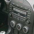 Mazda MX-5: Roadsterska ikona slavi 20. obletnico