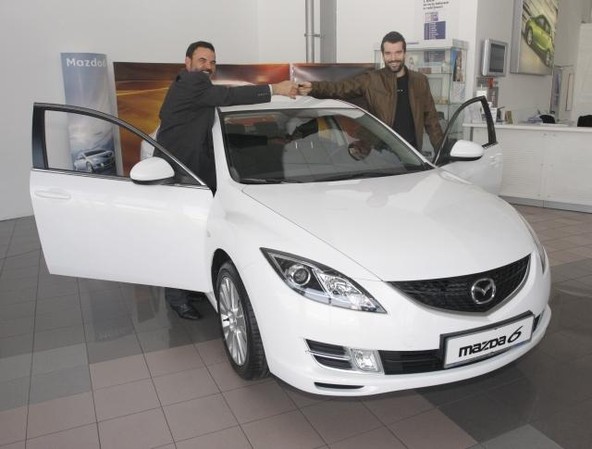 Nova Mazda6 in Peter Mankoč: Zanesljiva zmagovalca