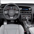Novi Audi RS 6 Avant: Vrhunske vozne lastnosti na novi ravni