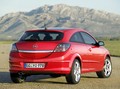 Opel: Astra 2007: uspešnica s pomlajenim obrazom