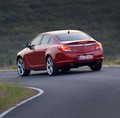 Opel/Vauxhall: Insignia razglašena za avto leta 2009 (Car of the Year 2009)