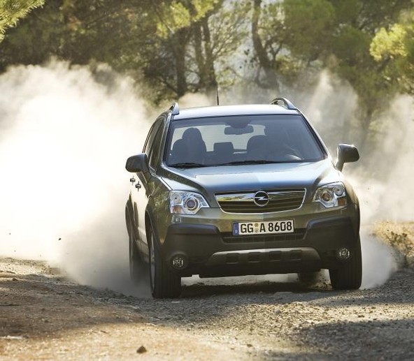 Opel Antara: Crossover za vsakdanjo uporabo in prosti čas
