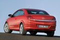 Opel Astra TwinTop: Kupe med kabrioleti