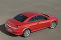 Opel Astra TwinTop: Kupe med kabrioleti