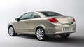 Opel Astra TwinTop: Kupe med kabrioleti