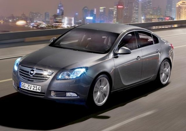 Opel Insignia: Današnja premiera v Londonu