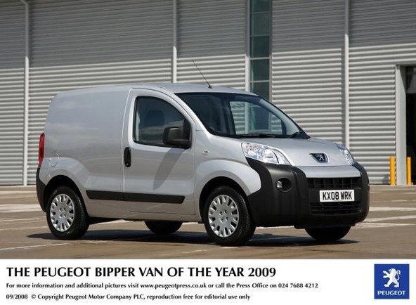 Peugeot bipper: Prejel nagrado »International Van of the Year 2009«