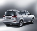 Peugeot 4007 in Citroën C-Crosser: Nova ponudba v razredu vozil SUV