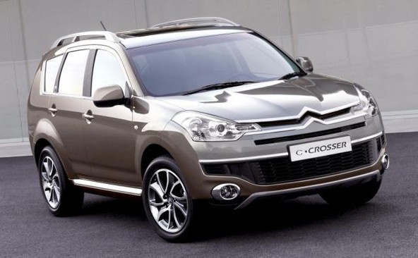 Peugeot 4007 in Citroën C-Crosser: Nova ponudba v razredu vozil SUV