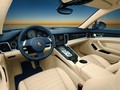 Porsche: Panamera svetovni javnosti premierno prestavlja pet tehničnih inovacij