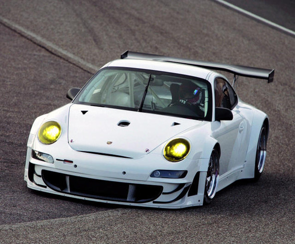 Porsche GT3 RSR: Najmočnejša dirkalna izvedba 911 bistveno izboljšana