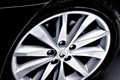 Renault: Nova Laguna: užitek v vožnji in vedra brezskrbnost
