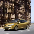 Renault: Razkril »novomeški« Novi Twingo in oblikovalsko študijo Clio Grandtour Concept