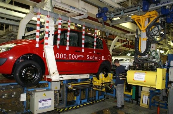 Renault: V Renaultovi tovarni Douai so izdelali že milijonti Scénic II