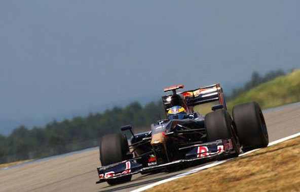 Scuderia Toro Rosso: STAR-CCM+ vam daje (bolj aerodinamična) krila