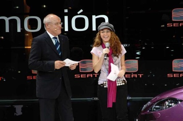 Seat: Shakira podpisala León Pies Descalzos