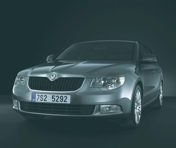 Škoda: NOVI ŠKODA SUPERB