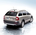 Škoda: Razkriva novi obraz Octavie RS IN Octavie Scout