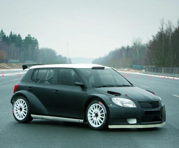 Škoda: Škoda Auto testira Fabio Super 2000
