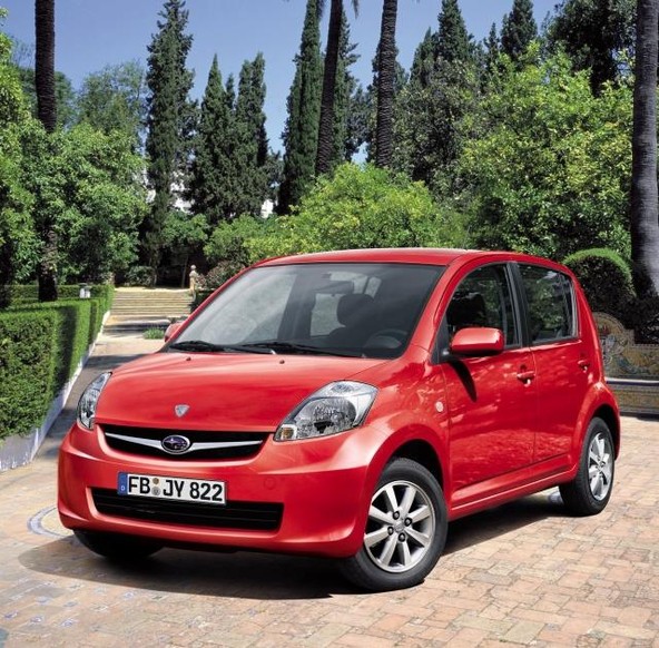 Subaru informacije: Novi Justy - malček, ki ponuja, več.