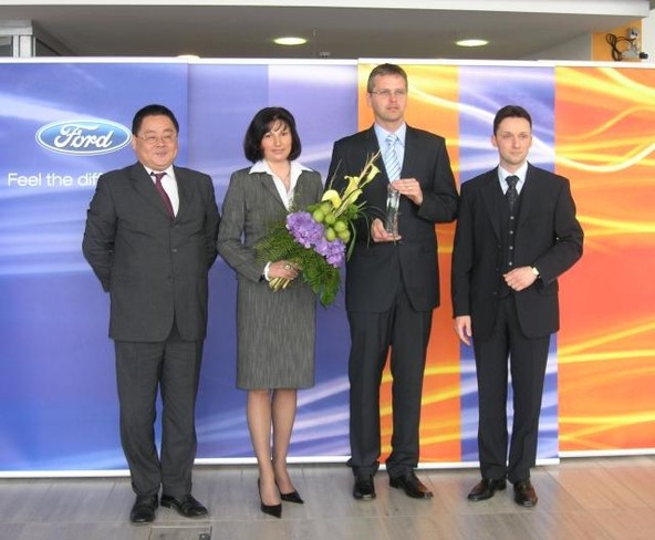 Summit motors Ljubljana: Podelitev priznanja najboljši Fordov trgovec 2007
