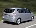 Toyota: Nov videz Corolle Verso
