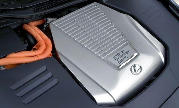 Toyota: Prodaja hibridnih vozil je presegla 500.000 enot