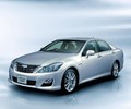 Toyota: Toyota je preoblikovala model Crown - nova serija vključuje tudi hibridni model