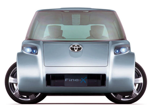 Toyota: Toyota na avtomobilskem salonu v Tokiu