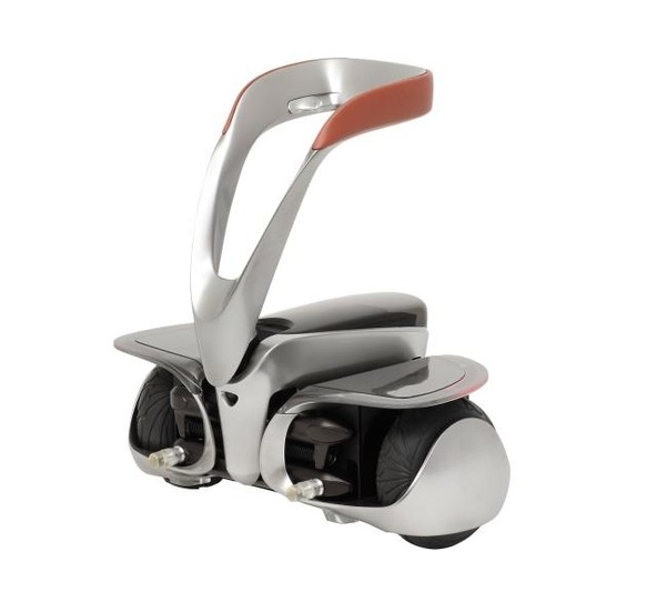 Toyota ‘Winglet’: Toyota razvija osebnega transportnega robota