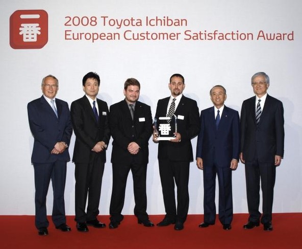 Toyota Motor Europe: Podelila nagrade za zadovoljstvo kupcev - nagrada tudi v Slovenijo