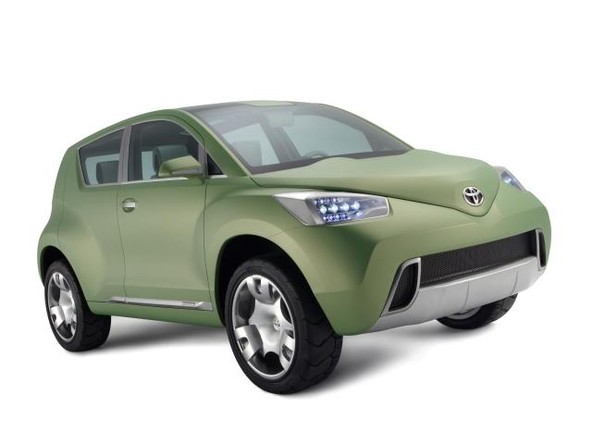 Toyota Urban Cruiser: Nov tekmec v mestni džungli