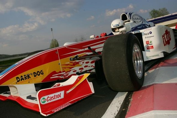 Vama Formula 3000 Team: Evropsko gorsko prvenstvo: Obetaven začetek sezone