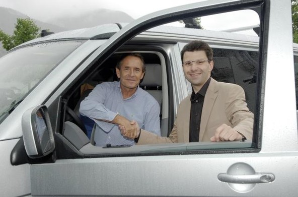 Volkswagen: Legenda avtomotošporta Jackie Ickx bo potoval s Volkswagen Californio