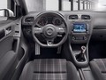 Volkswagen: Novi Golf GTI - eksploziven in suveren